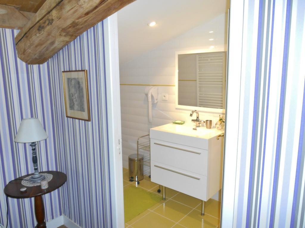 Bed and Breakfast Le Colombier Вильнёв-сюр-Ло Экстерьер фото